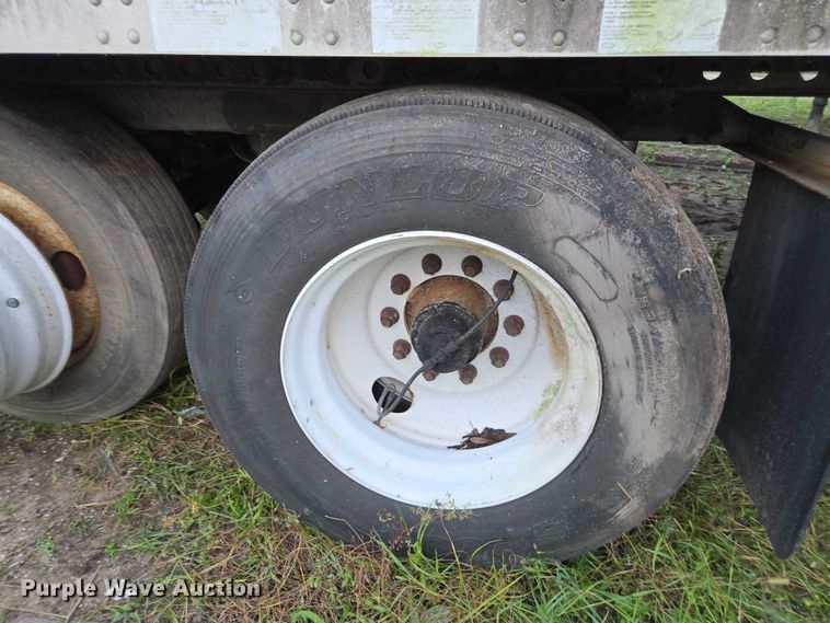 image for item DU2576 2006 Stoughton dry van trailer