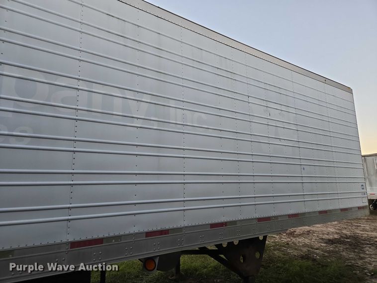 image for item DU2577 2007 Utility refrigerated van trailer