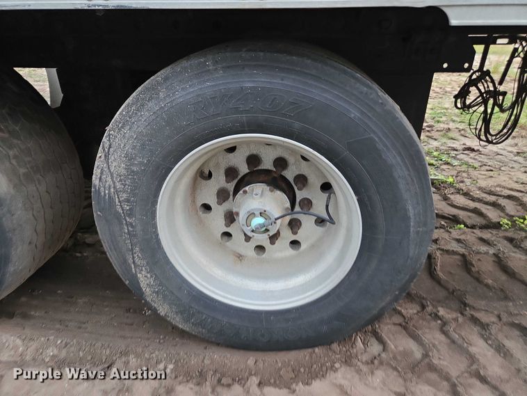 image for item DU2577 2007 Utility refrigerated van trailer