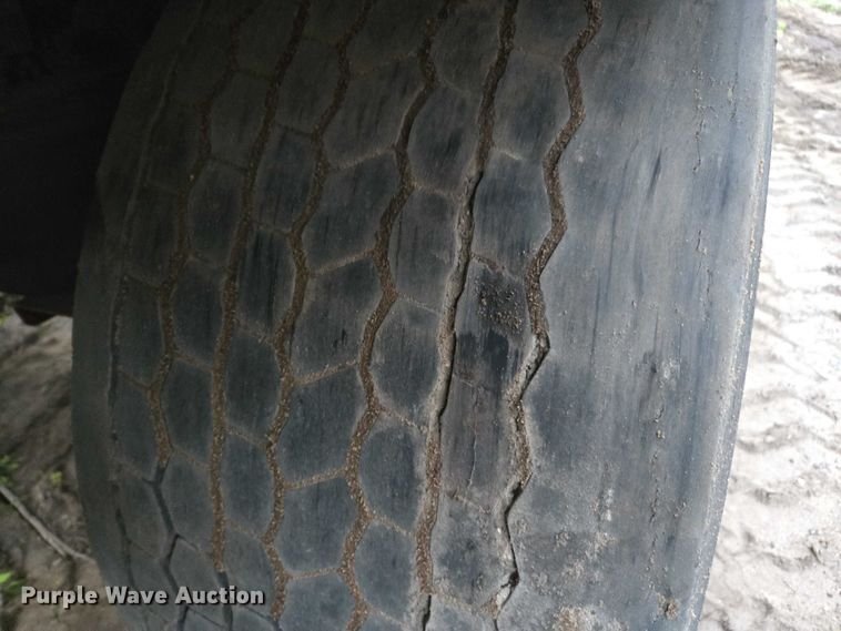 image for item DU2577 2007 Utility refrigerated van trailer