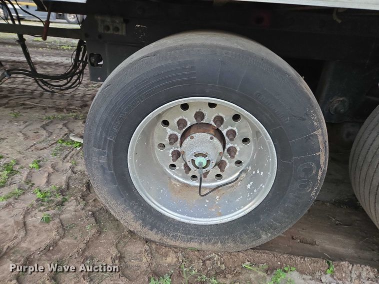 image for item DU2577 2007 Utility refrigerated van trailer