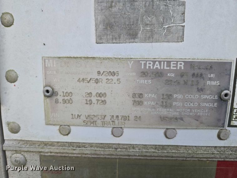 image for item DU2577 2007 Utility refrigerated van trailer