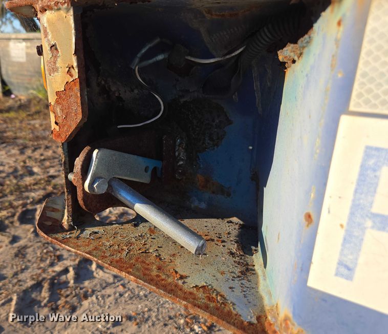 image for item DU2578 1984 Strick container trailer