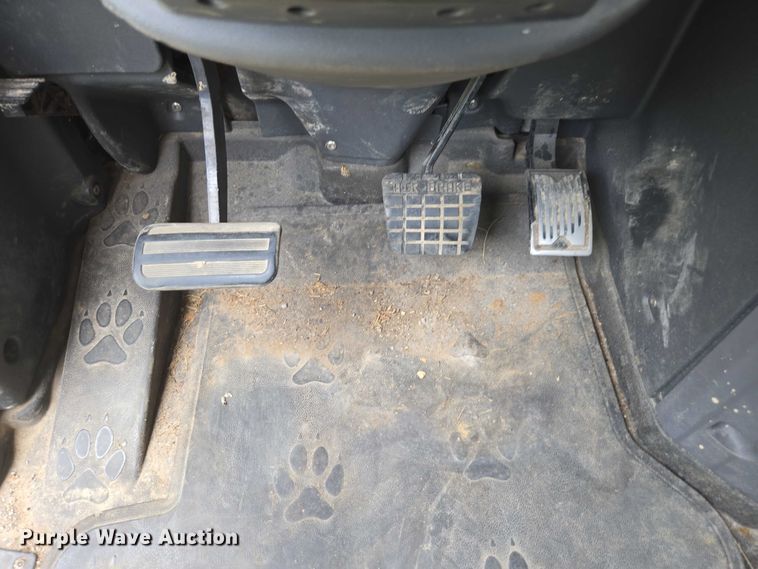 image for item DU7943 2014 Mack CXU613 semi truck