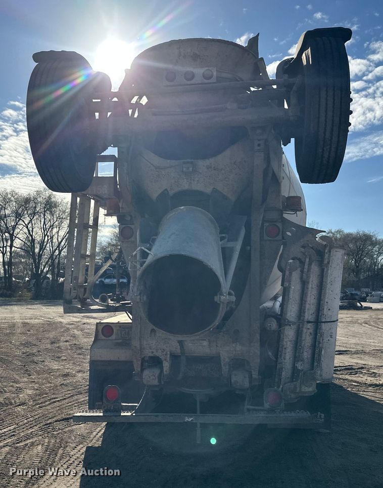 image for item DW4357 2006 Kenworth W900 ready mix truck