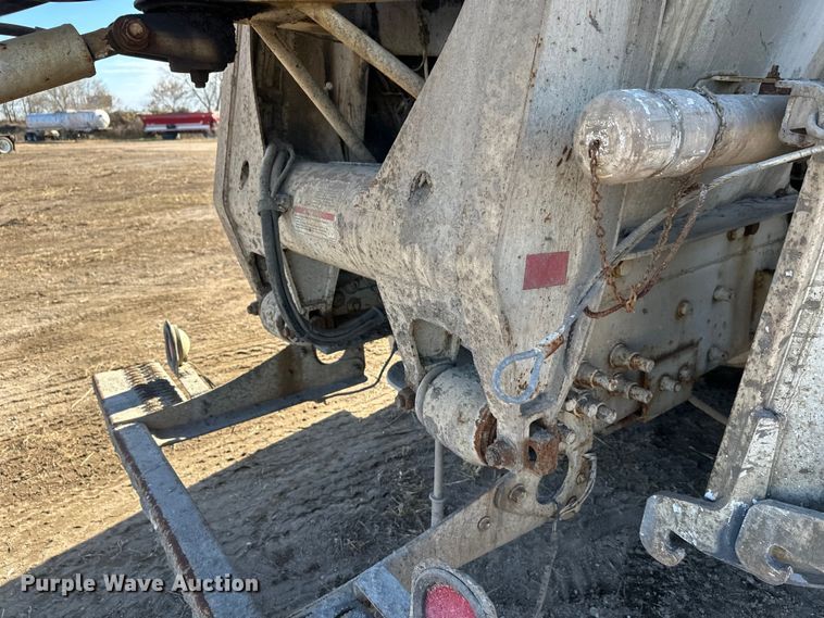 image for item DW4357 2006 Kenworth W900 ready mix truck