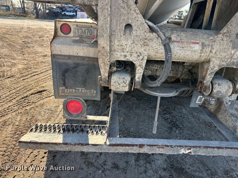 image for item DW4357 2006 Kenworth W900 ready mix truck