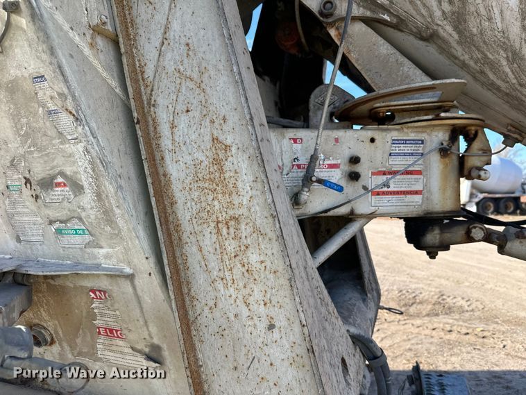 image for item DW4357 2006 Kenworth W900 ready mix truck