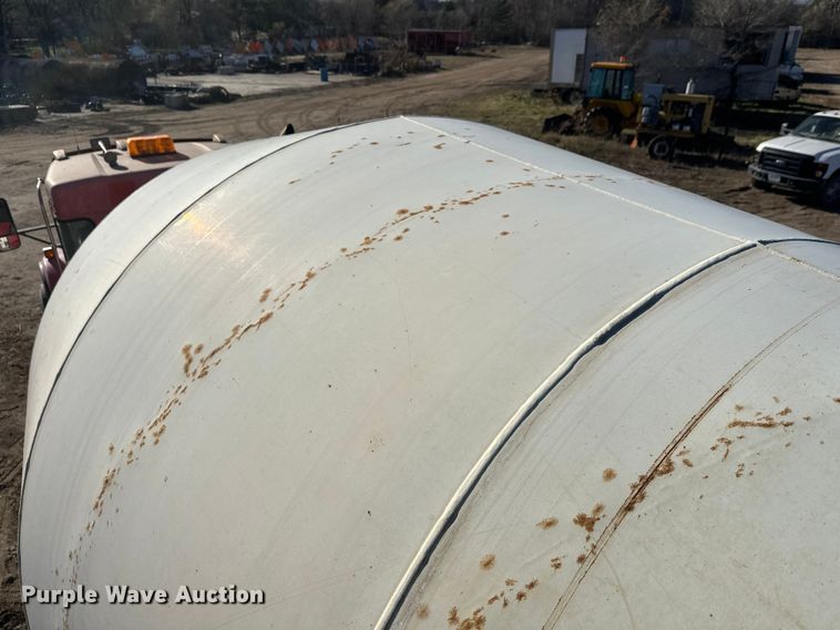 image for item DW4357 2006 Kenworth W900 ready mix truck