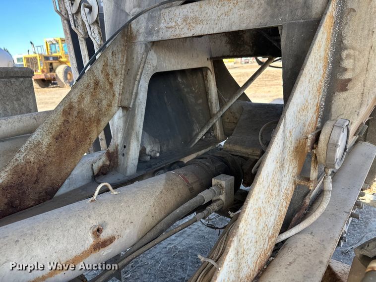 image for item DW4357 2006 Kenworth W900 ready mix truck