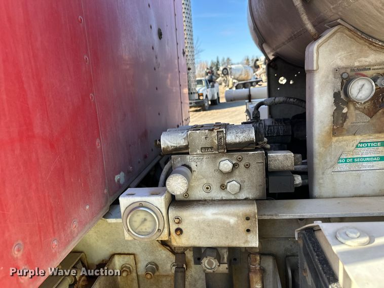 image for item DW4357 2006 Kenworth W900 ready mix truck