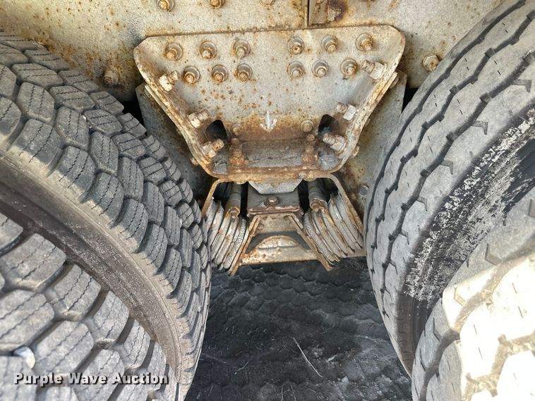 image for item DW4357 2006 Kenworth W900 ready mix truck