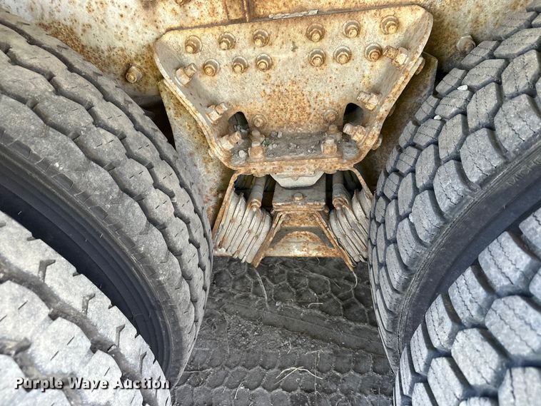 image for item DW4357 2006 Kenworth W900 ready mix truck