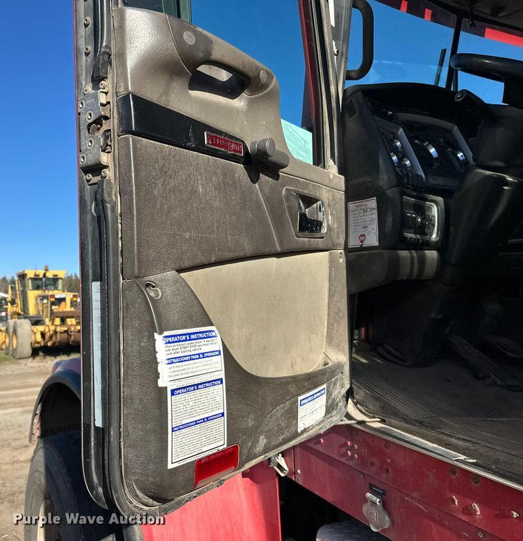 image for item DW4357 2006 Kenworth W900 ready mix truck