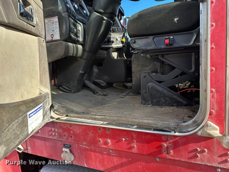 image for item DW4357 2006 Kenworth W900 ready mix truck