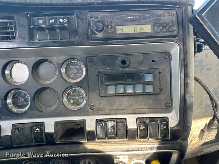 image for item DW4357 2006 Kenworth W900 ready mix truck