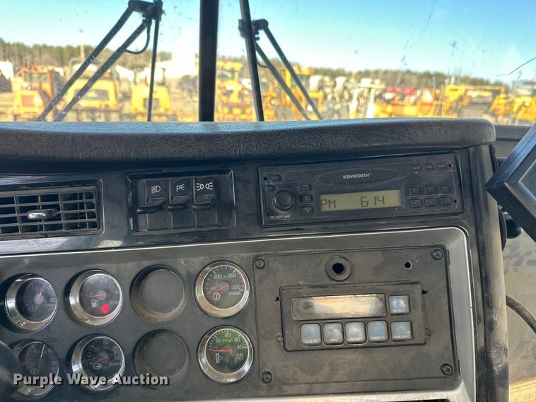 image for item DW4357 2006 Kenworth W900 ready mix truck