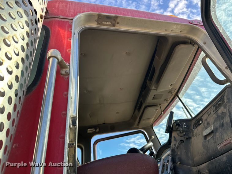 image for item DW4357 2006 Kenworth W900 ready mix truck