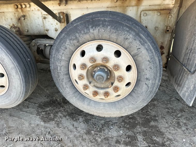 image for item DW4357 2006 Kenworth W900 ready mix truck