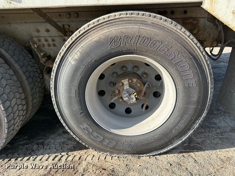 image for item DW4357 2006 Kenworth W900 ready mix truck