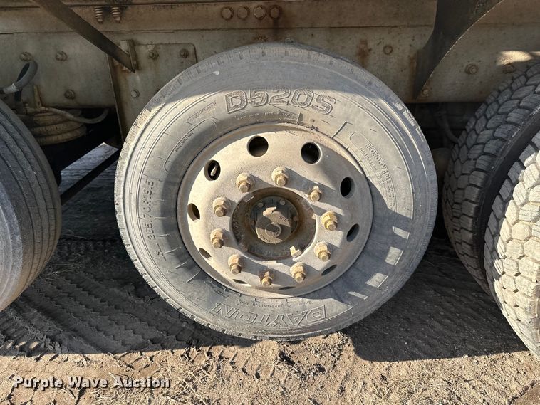 image for item DW4357 2006 Kenworth W900 ready mix truck