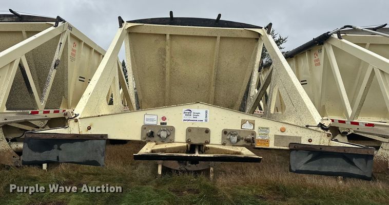 image for item DW4385 2016 Trail King TKBD1W26-433 bottom dump trailer