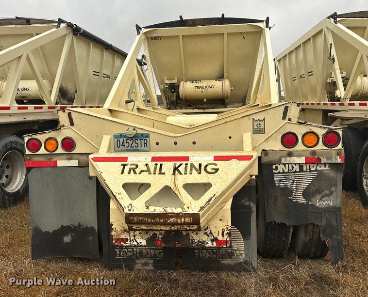 image for item DW4385 2016 Trail King TKBD1W26-433 bottom dump trailer