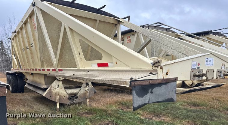 image for item DW4385 2016 Trail King TKBD1W26-433 bottom dump trailer