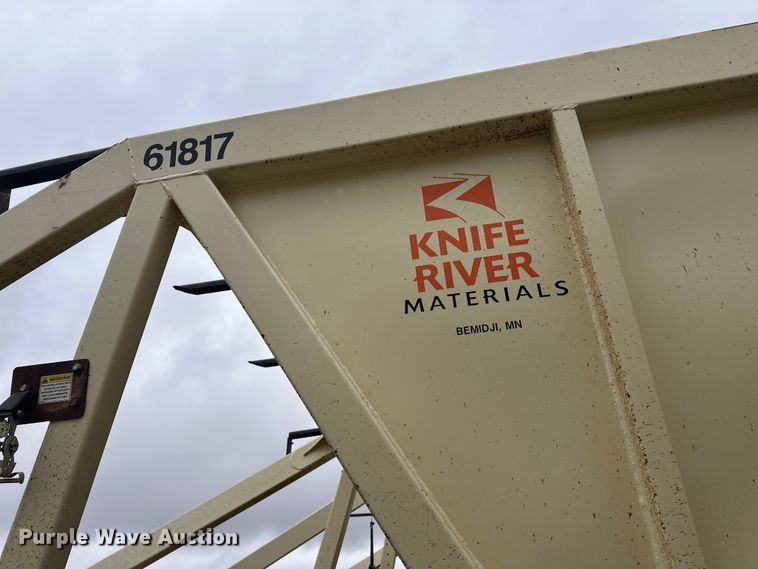 image for item DW4385 2016 Trail King TKBD1W26-433 bottom dump trailer