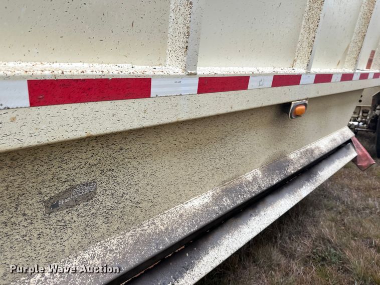 image for item DW4385 2016 Trail King TKBD1W26-433 bottom dump trailer