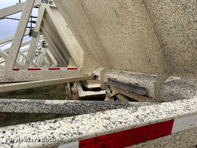 image for item DW4385 2016 Trail King TKBD1W26-433 bottom dump trailer