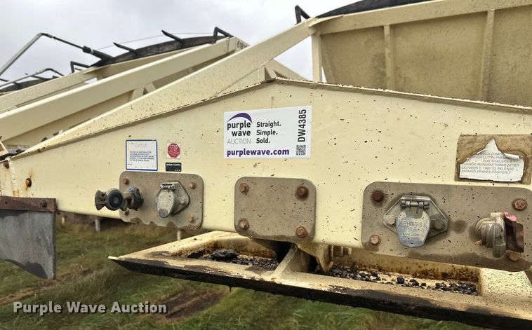 image for item DW4385 2016 Trail King TKBD1W26-433 bottom dump trailer