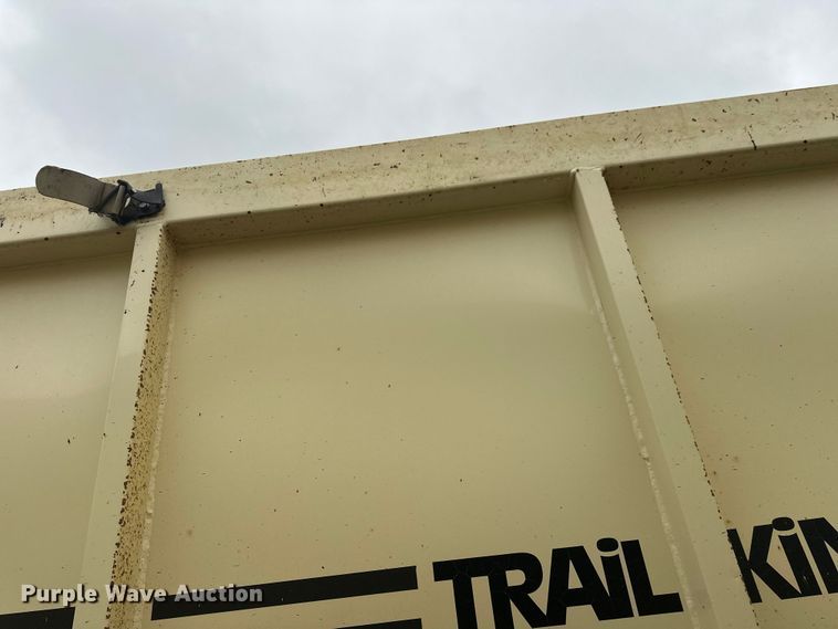 image for item DW4385 2016 Trail King TKBD1W26-433 bottom dump trailer