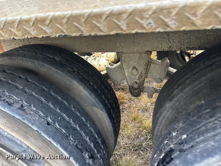 image for item DW4385 2016 Trail King TKBD1W26-433 bottom dump trailer