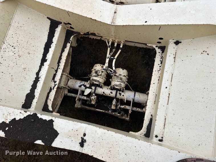 image for item DW4385 2016 Trail King TKBD1W26-433 bottom dump trailer