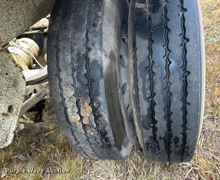 image for item DW4385 2016 Trail King TKBD1W26-433 bottom dump trailer