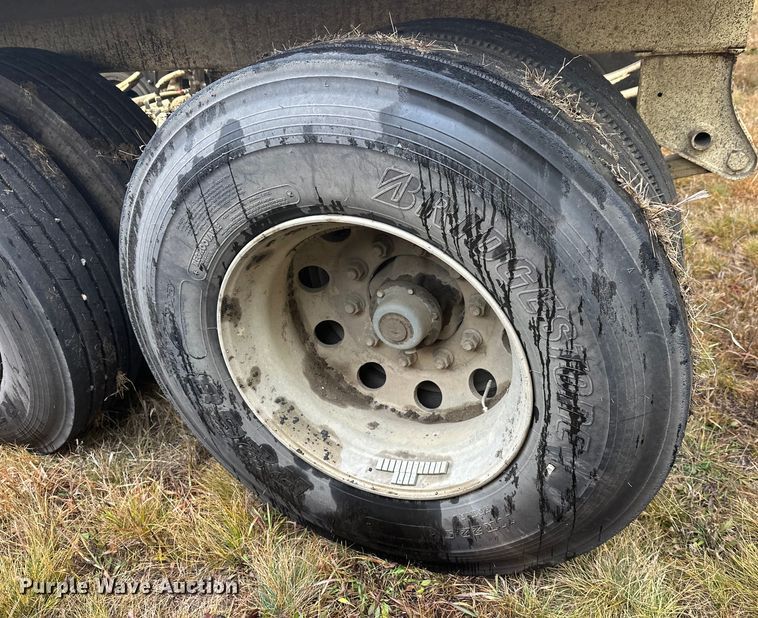 image for item DW4385 2016 Trail King TKBD1W26-433 bottom dump trailer