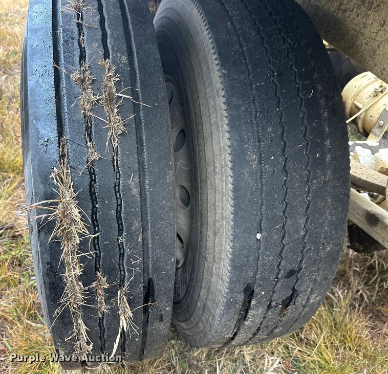 image for item DW4385 2016 Trail King TKBD1W26-433 bottom dump trailer