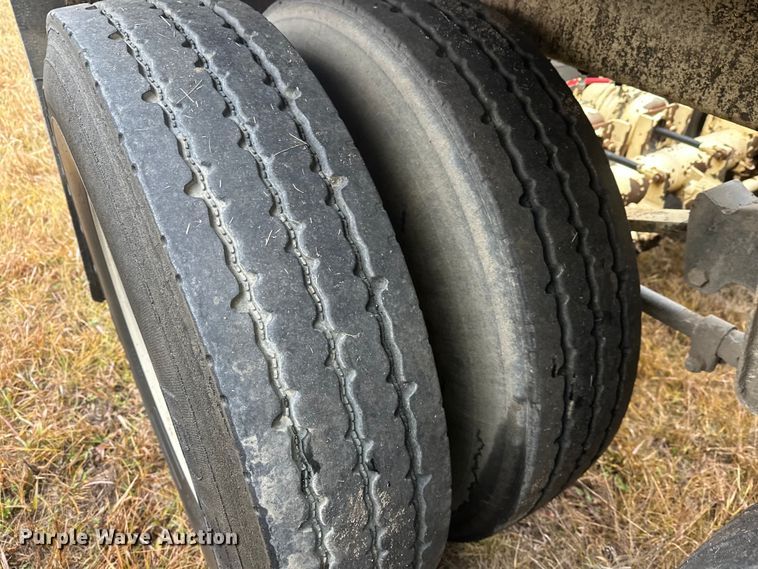 image for item DW4385 2016 Trail King TKBD1W26-433 bottom dump trailer