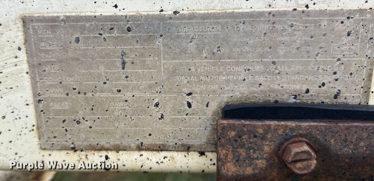 image for item DW4385 2016 Trail King TKBD1W26-433 bottom dump trailer