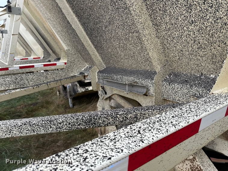 image for item DW4386 2016 Trail King TKBD1W26-433 bottom dump trailer