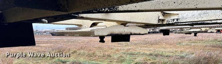 image for item DW4386 2016 Trail King TKBD1W26-433 bottom dump trailer