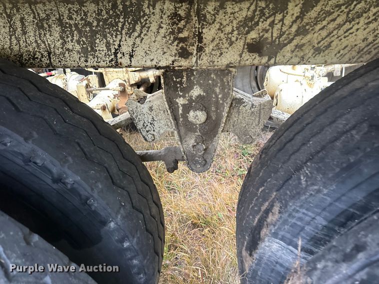 image for item DW4386 2016 Trail King TKBD1W26-433 bottom dump trailer