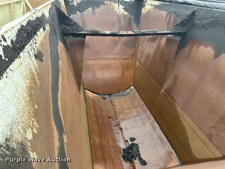 image for item DW4386 2016 Trail King TKBD1W26-433 bottom dump trailer