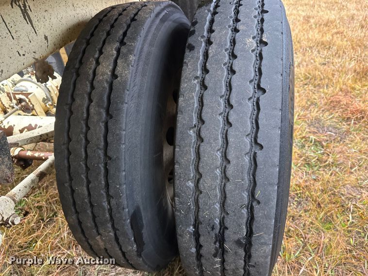 image for item DW4386 2016 Trail King TKBD1W26-433 bottom dump trailer