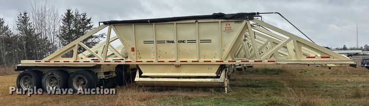 image for item DW4387 2016 Trail King TKBD1W26-433 bottom dump trailer