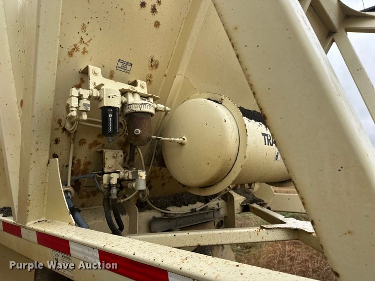 image for item DW4387 2016 Trail King TKBD1W26-433 bottom dump trailer