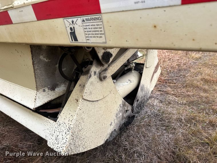 image for item DW4387 2016 Trail King TKBD1W26-433 bottom dump trailer