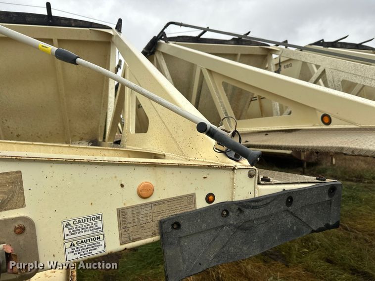 image for item DW4387 2016 Trail King TKBD1W26-433 bottom dump trailer