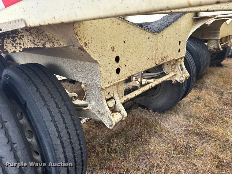 image for item DW4387 2016 Trail King TKBD1W26-433 bottom dump trailer